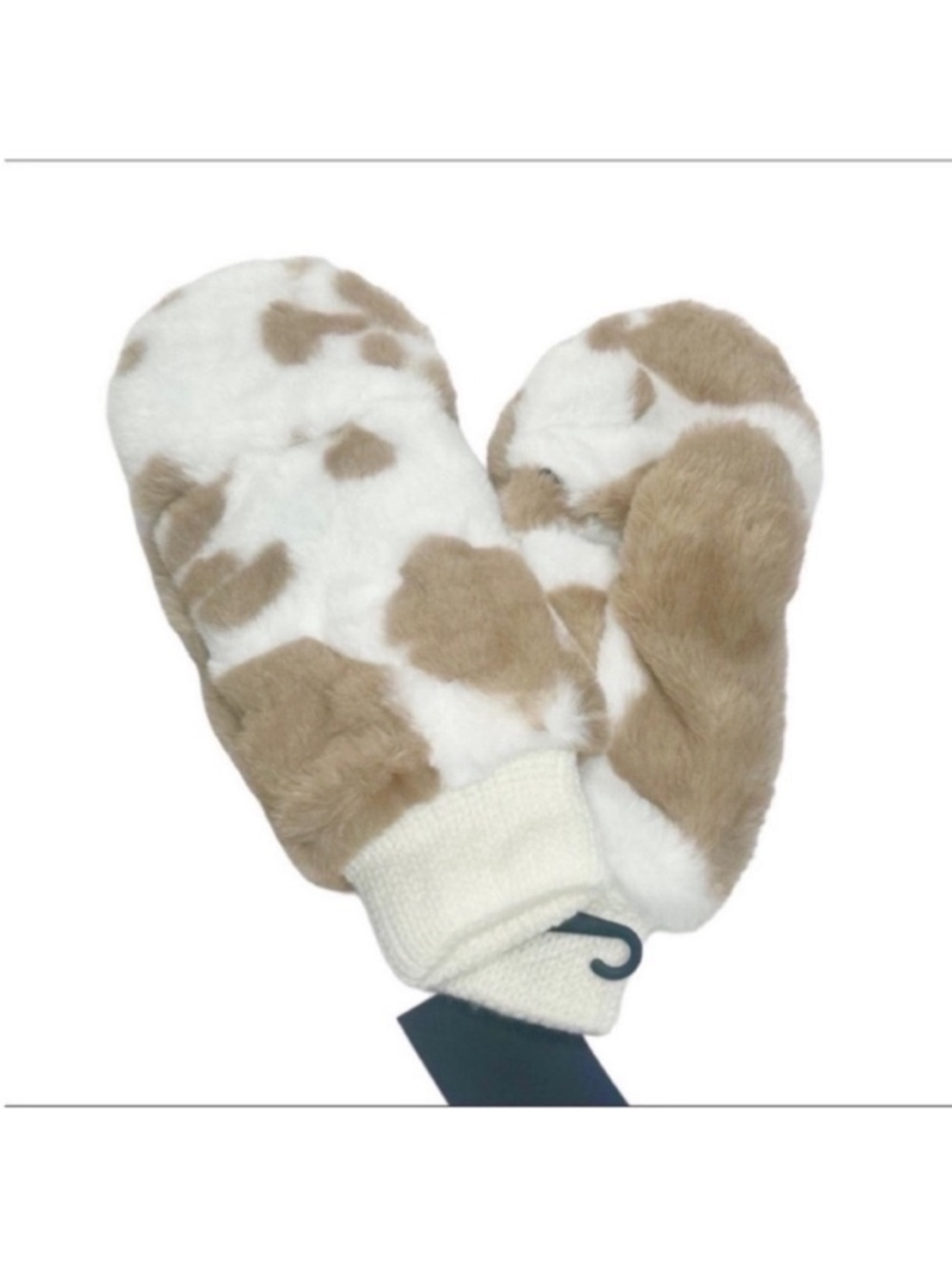 DO EVERYTHING IN LOVE Cow faux fur mittens NEW